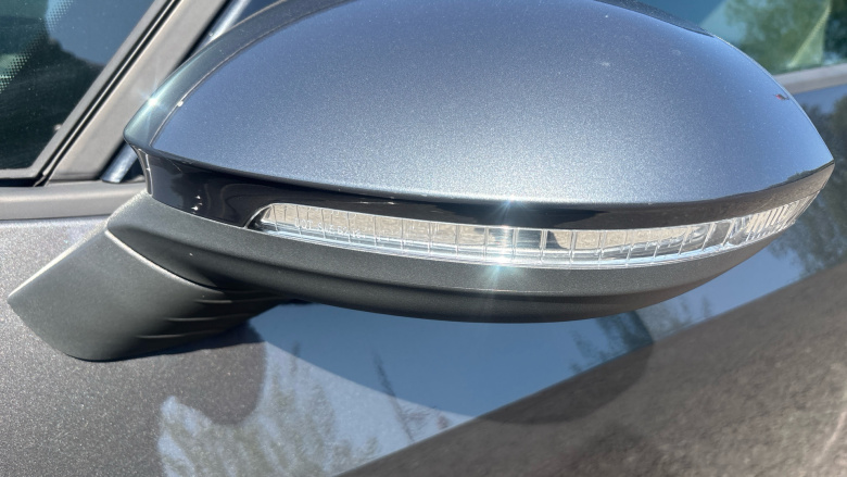 CUPRA Born 150kW V1 58kWh 5dr Auto Electric Hatchback